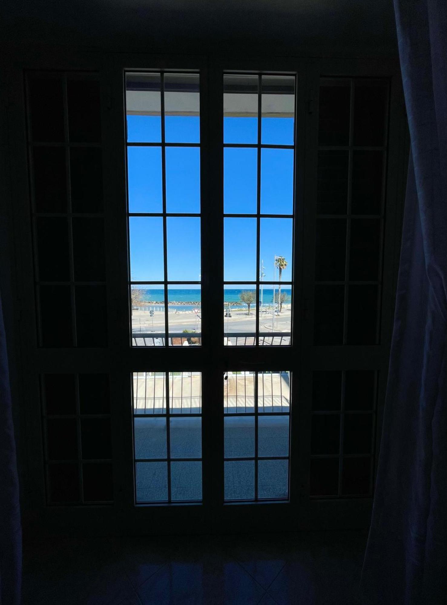 Seafront View Apartment Mola di Bari