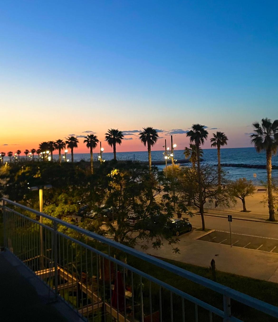 Seafront View *